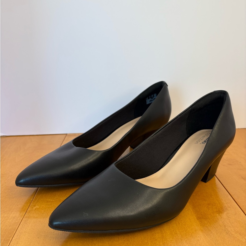 CLARKS || Teresa Step Comfort Collection Black Pointed Toe Block Heel Women’s 11